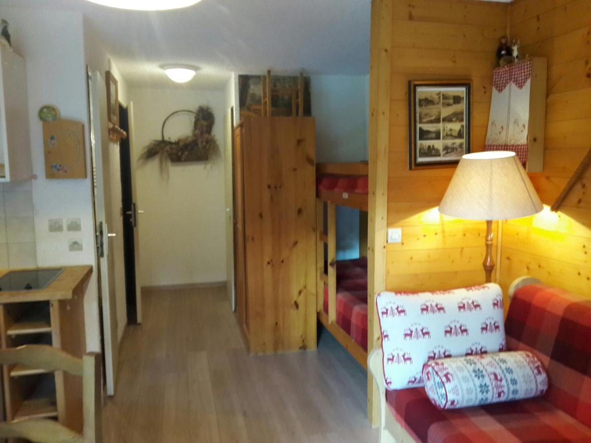 Combe Blanche 1309 Apartment Manigod Bagian luar foto