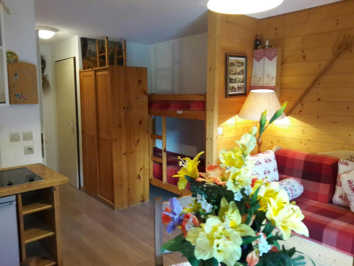 Combe Blanche 1309 Apartment Manigod Bagian luar foto